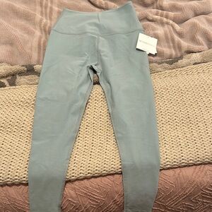 Beyond Yoga Caught in the Midi leggings